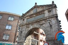 Puerta de Corredera Toro