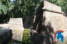 La Ruina y el Fortín de El Capricho