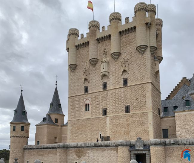 Excursión Real Fábrica de Cristal de la Granja y Alcázar ...