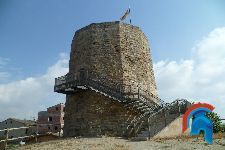 Torre del castillo de Ódena