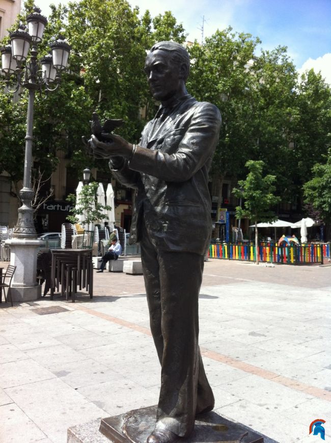 Estataua de Federico García Lorca