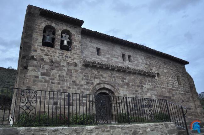 iglesia de san esteban zorraquin (5).jpg
