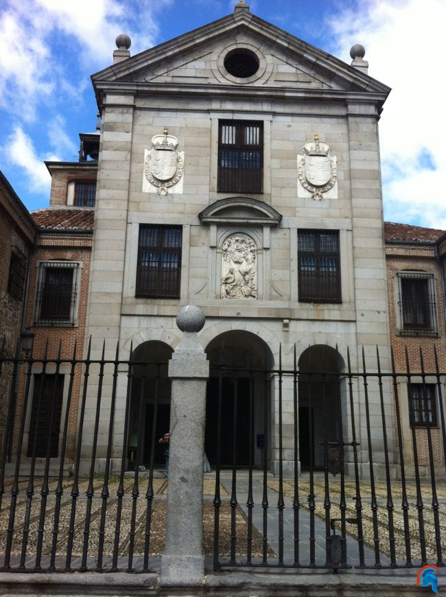 real monasterio de la encarnación (1).jpg