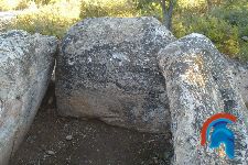 dolmen de los tres reyes (10).jpg