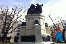 monumento a los saineteros madrileños (5).jpg