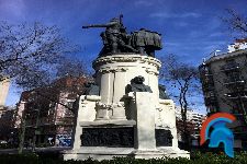 monumento a los saineteros madrileños (7).jpg